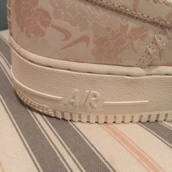Ivory Nike Air Force 1s - Picture 6 of 8